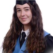 Chica graduada actualmente en Audición y Lenguaje y cursando Pedagogía terapéutica. Soy muy responsable y me entusiasma el poder ayudar a todo tipo de alumnado para poder afrontar sus dificultades